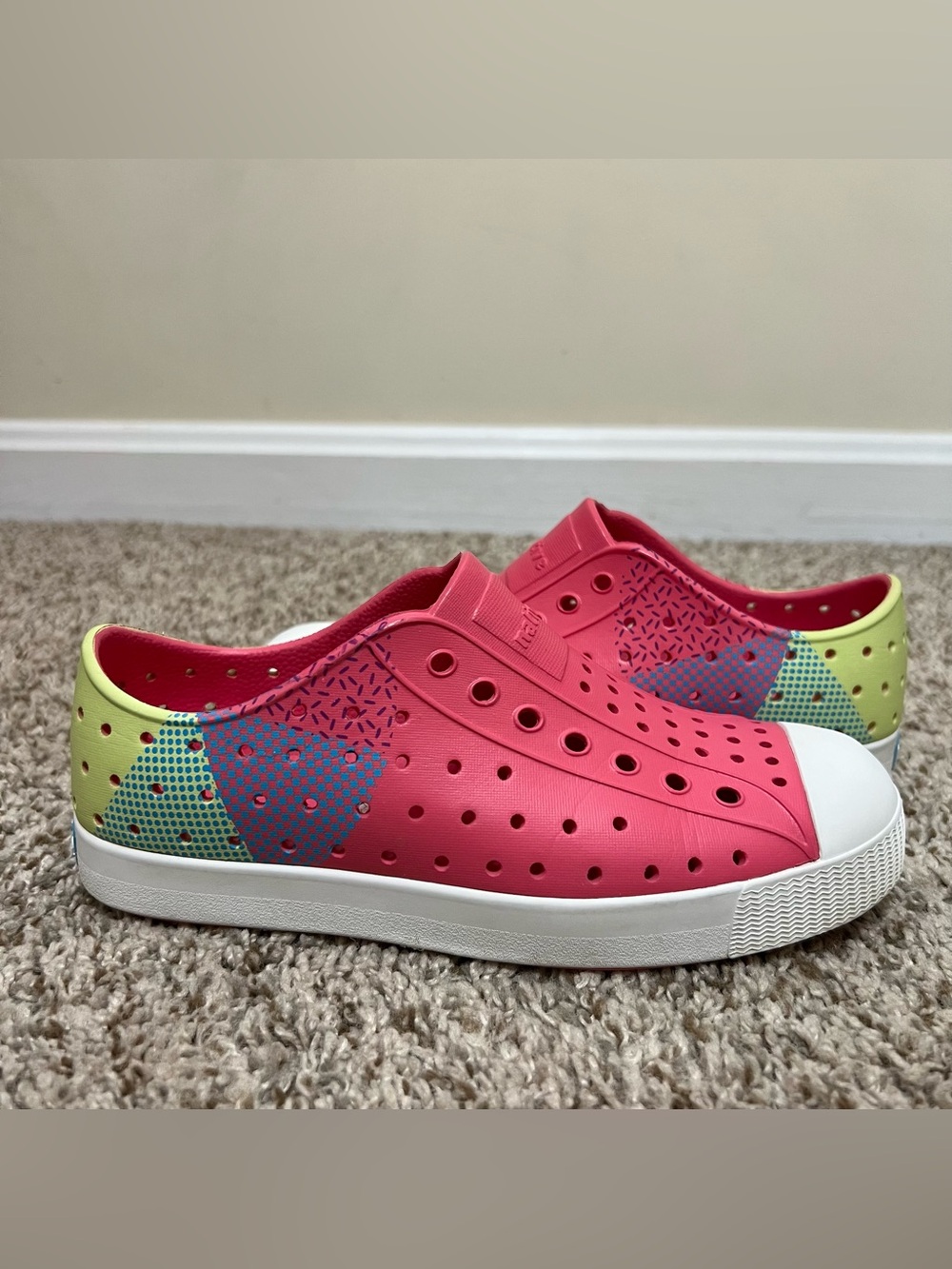 Native Jefferson Sugarlite Block Kids Sneakers Dazzle Pink Size J2